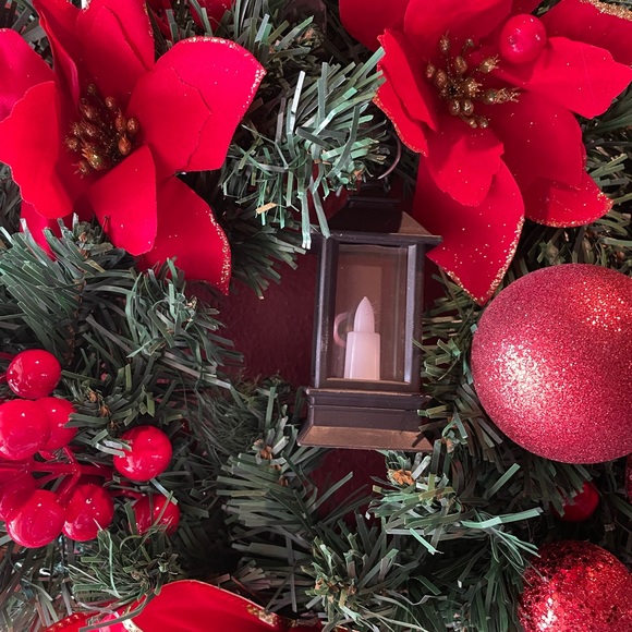 NEW  Artificial Christmas Wreath - Picture 4 of 5